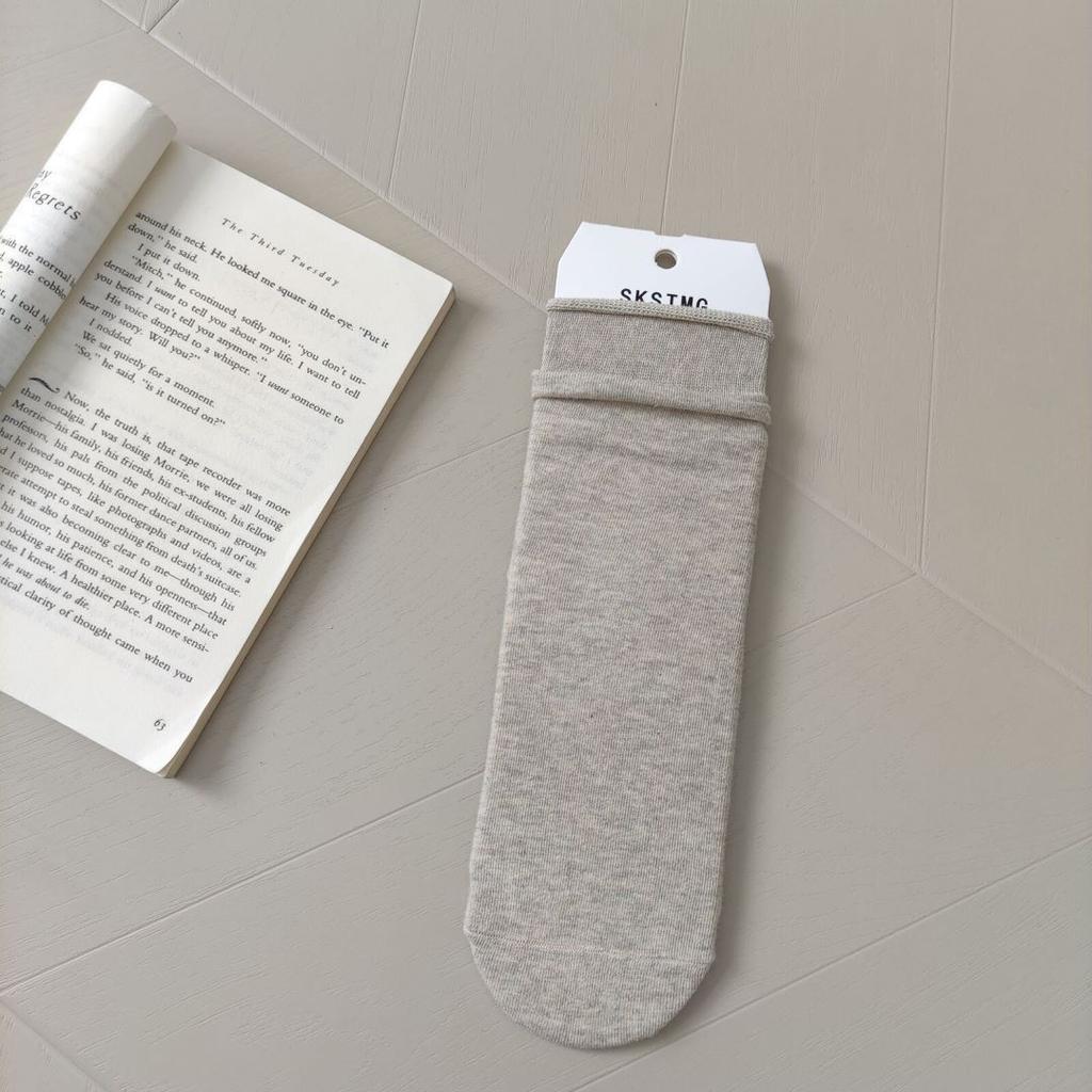 Solid Color Straight Plate Crimped Cotton Socks College Style New Product Medium Tube Socks Quality Stacking Socks