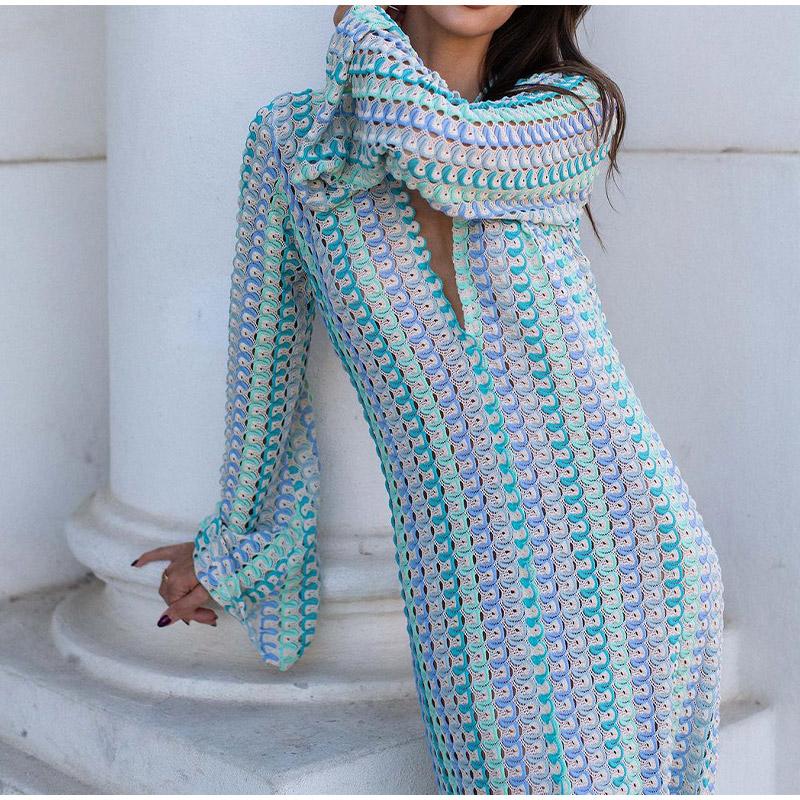 Лоскутное Женское Трикотажное Платье с Глубоким V-образным Вырезом — фото 11