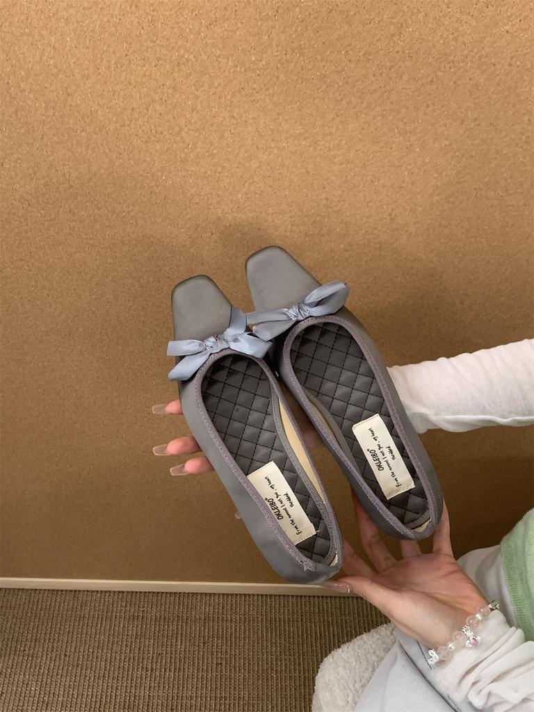 French retro satin square head single shoes women's 2025 spring and summer new light mouth bow evening thick heel ballet shoes