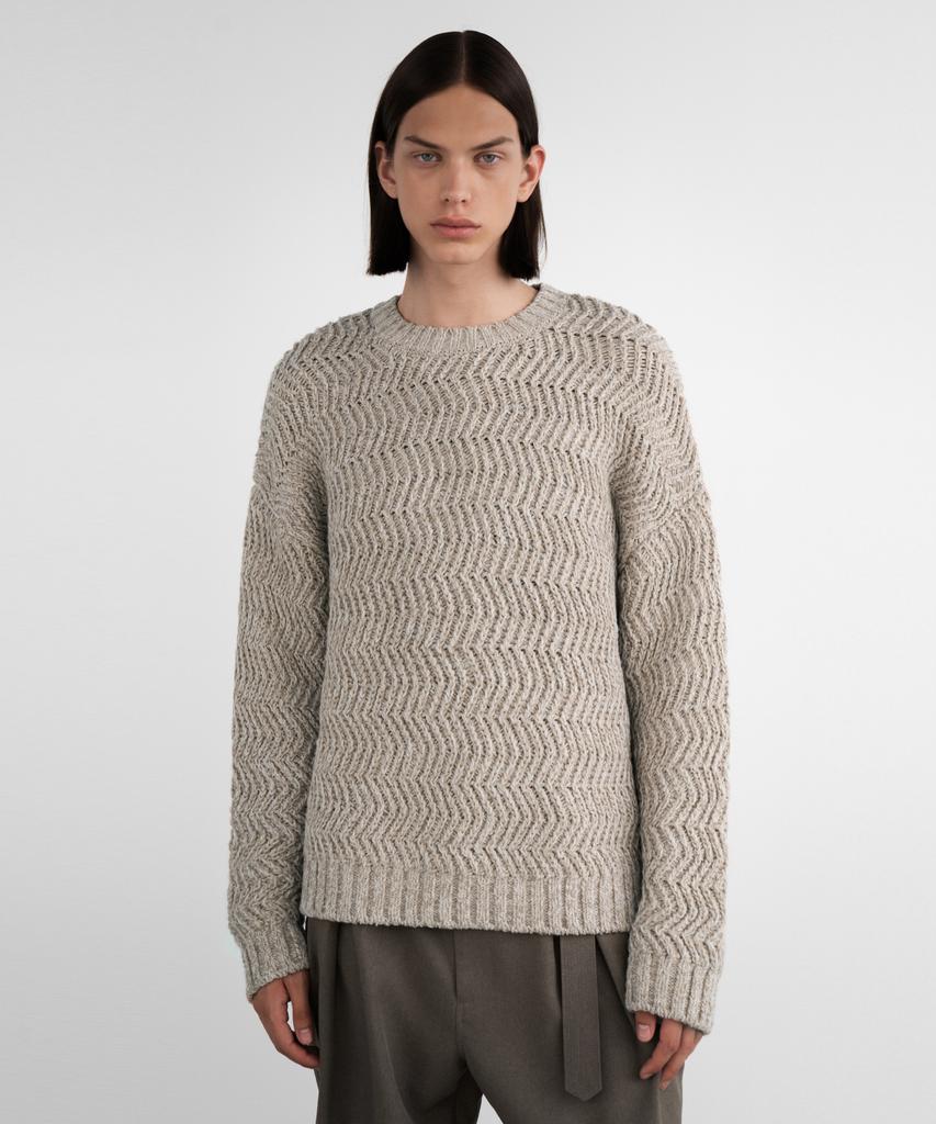 INSILENCE Mixed Pattern Round Knit Beige