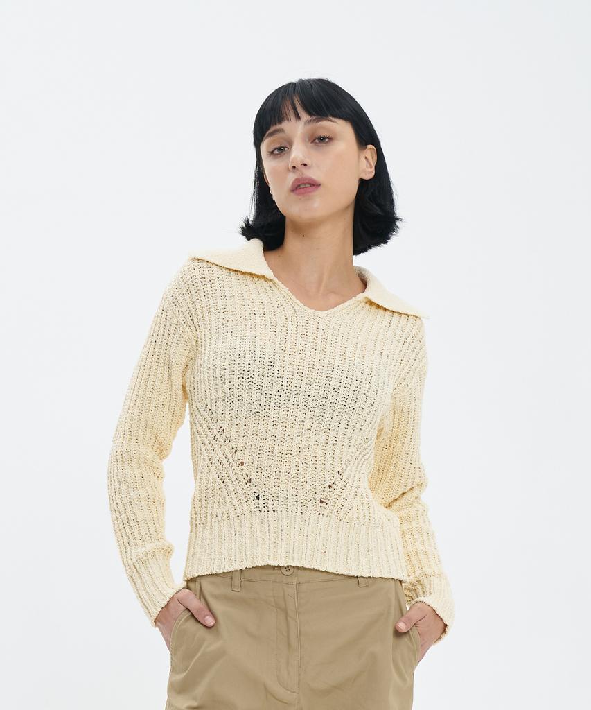 BLOND9 Volume Open Collar Boucle Knit_Ivory
