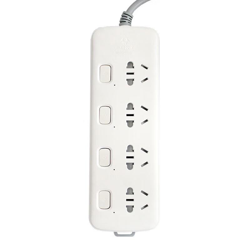 BULL 4-Outlet Power Strip with Individual Switches