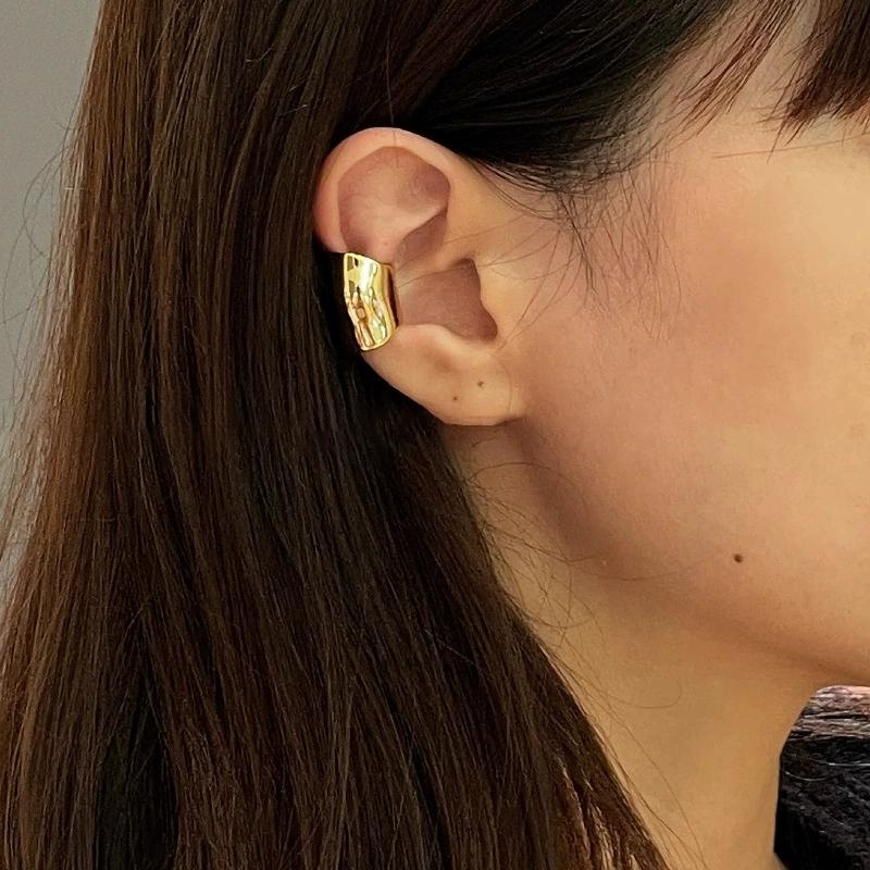 Minimalist Irregular Smooth Ear Clip for Women Wide C Shape Geometry Charm No Ear Hole Clip Earrings Punk Metal Jewelry Gifts