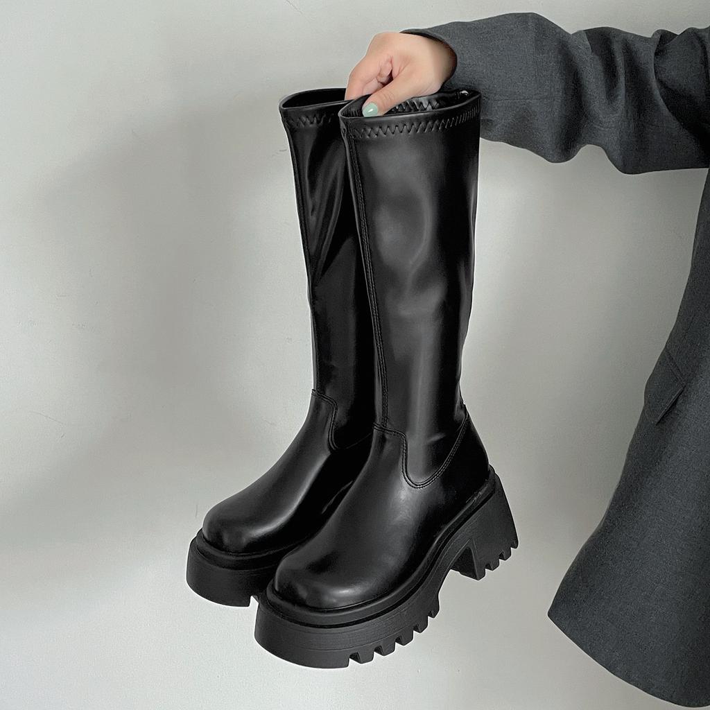 Retro czarne brytyjskie buty na platformie damskie buty 2025 nowe jesienne wysokiej klasy wysokie smukłe buty jeździeckie