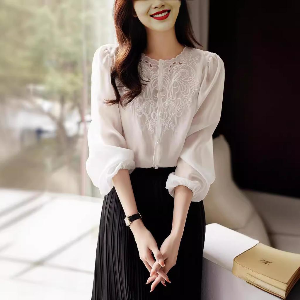 Round Neck Long Sleeve Shirt Lantern Sleeve Small Top Women's Lace Shirt Spring