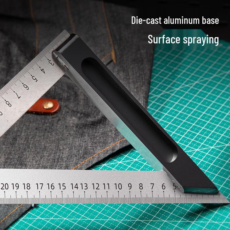 Deli Aluminum Die-Cast Triangle Ruler