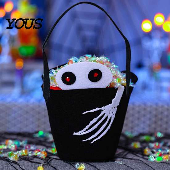 Lightweight Carrying Bag Halloween Trick or Treat Bucket for Kids, Pumpkin Face Ghost Bat Cat Role Play Props Candy Snack Basket, Holder with