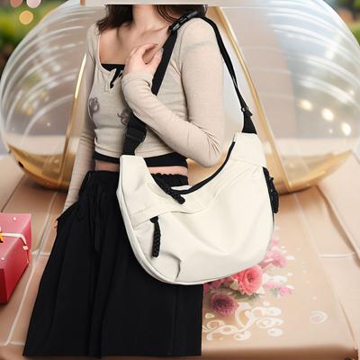 Bolso bandolera de moda para ir al trabajo de gran capacidad, nuevo bolso tote casual versátil, bolso dumpling de nailon estilo deportivo