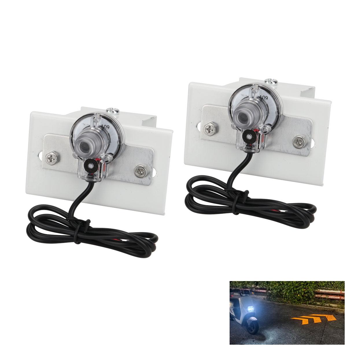 

2 шт. Мотоциклетный светодиодный проектор Лампа указателя поворота в виде стрелки Подсветка днища Фара Вспышка Мини-проекторная линза Лампа Автоаксессуары