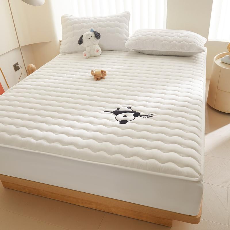 Cute Panda Embroidery Mattress Cover Soft Quilted Bed Pad Protector for Kids Girls Autumn Winter Fitted Sheets with Deep Pocket
