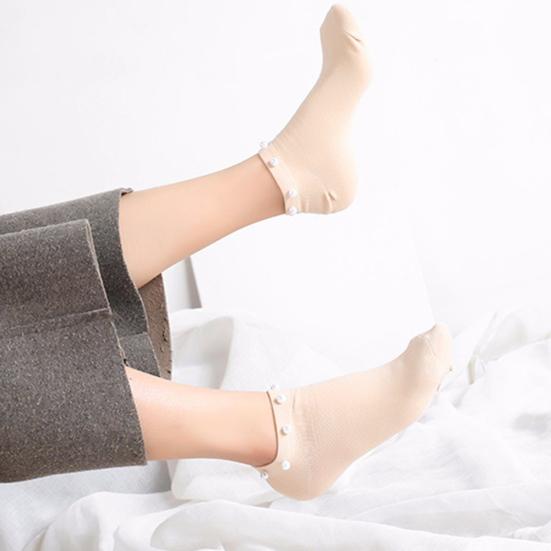 Women's Solid Color Faux Pearl Beading Breathable Cotton Low Cut Ankle Socks