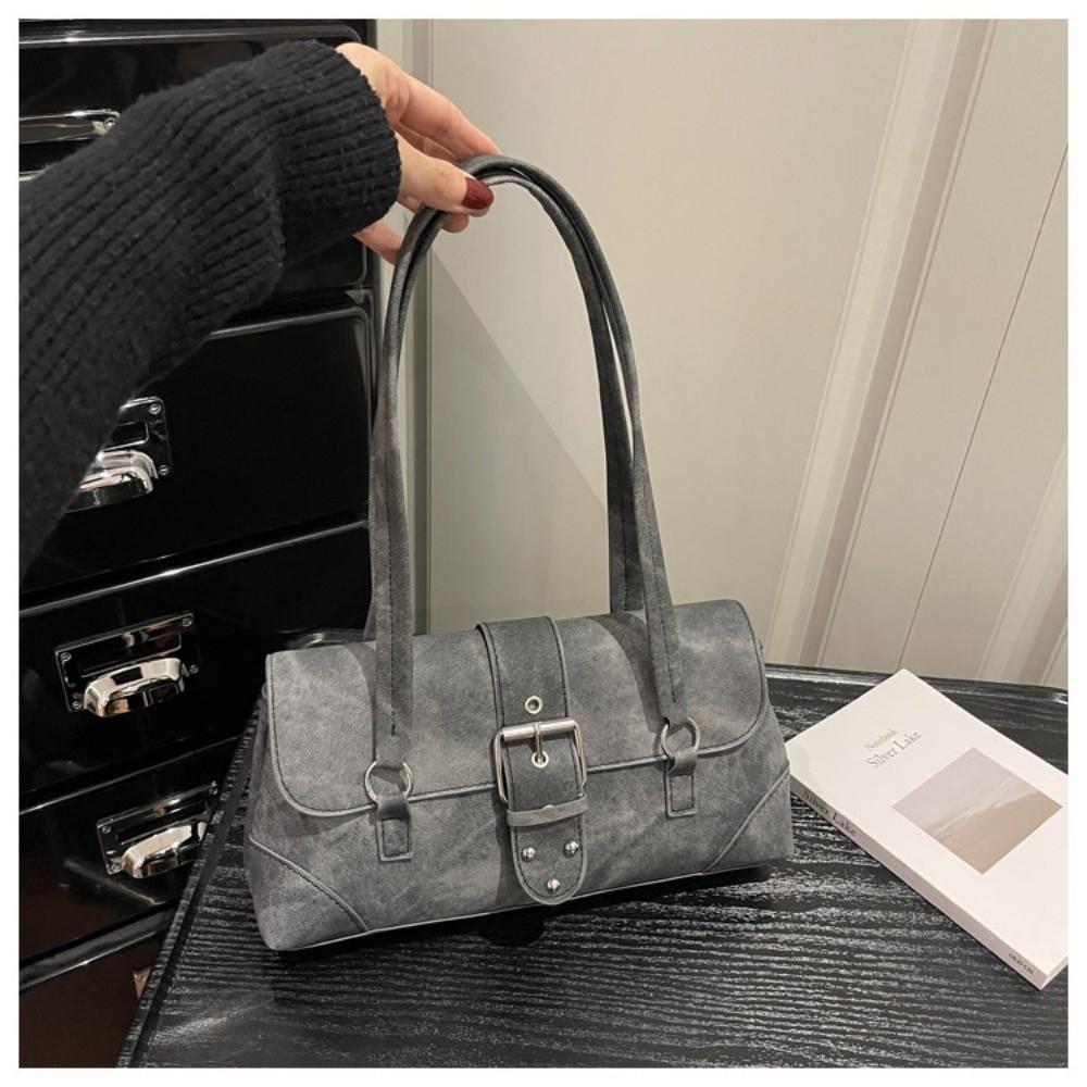 Trendy PU Leather Shoulder Bag Large Capacity Versatile Underarm Bag Lightweight Retro Commute Bag Daily Use