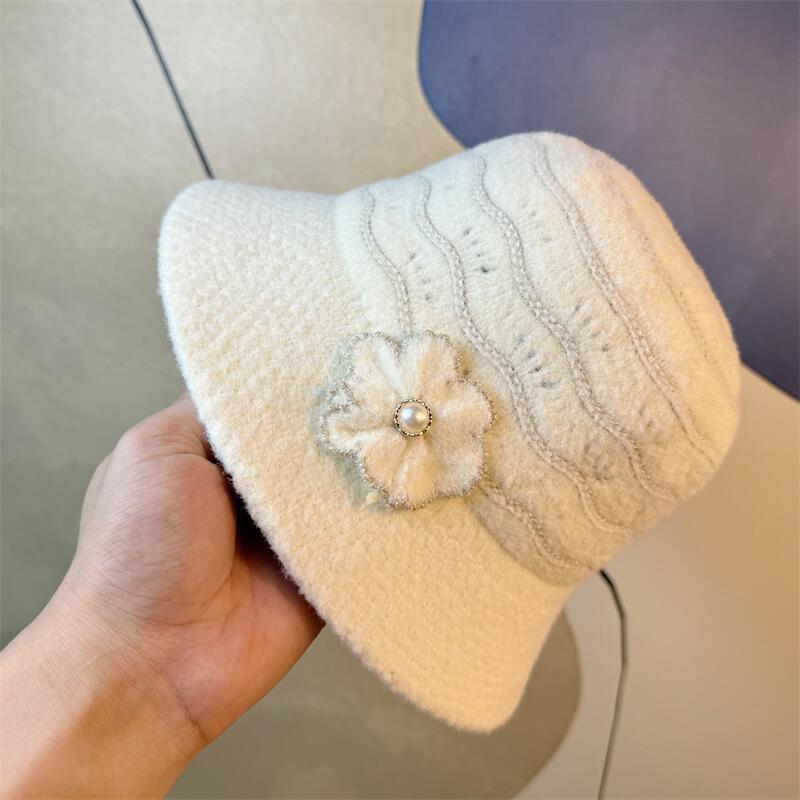 Basin Hat New Women's Autumn and Winter Foldable Fashion Warm Pearl Flower Bucket Hat