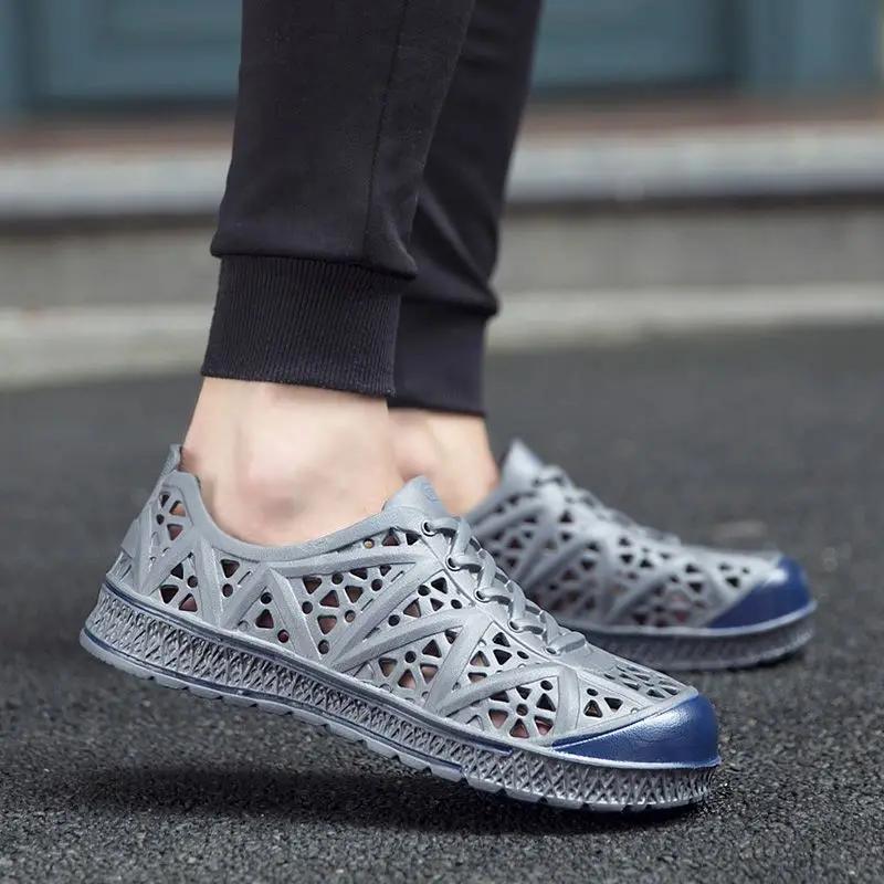 Fashion Ultralight Men's Sandal Hole Shoes Outdoor New Arrival High Quality Number 41 Expensives Summer 2025 39 Japanese Pvc Male Shoe