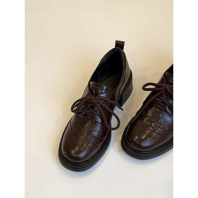Sapatos fechados – Sapatos fechados