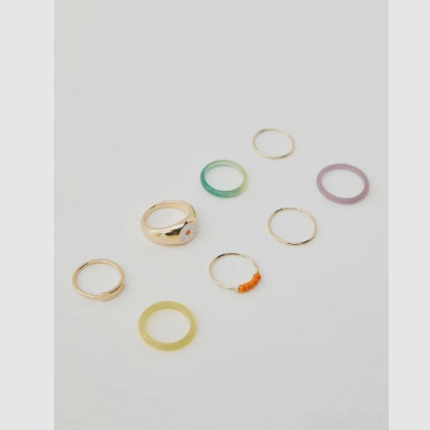 

Набор из 8 колец золотого цвета с принтом маргаритки из смолы (размер 7)