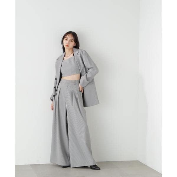 [JILL by JILL STUART] Featured in sweet magazine: Three-piece suit jacket. Web-exclusive color: Ecru.