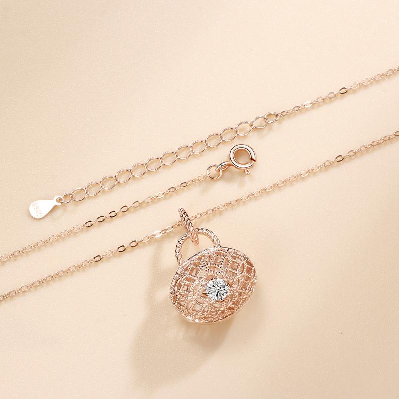 Japan and Korea fashion bag necklace women's simple niche temperament slightly inlaid with diamond handbag pendant collarbone chain