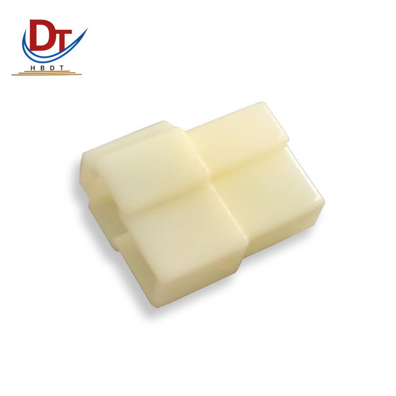 Automotive Wiring Harness DJ7021A-7.8-11: 2-Pin Electronic Connector with Plastic Sheath and Plug-in Component.