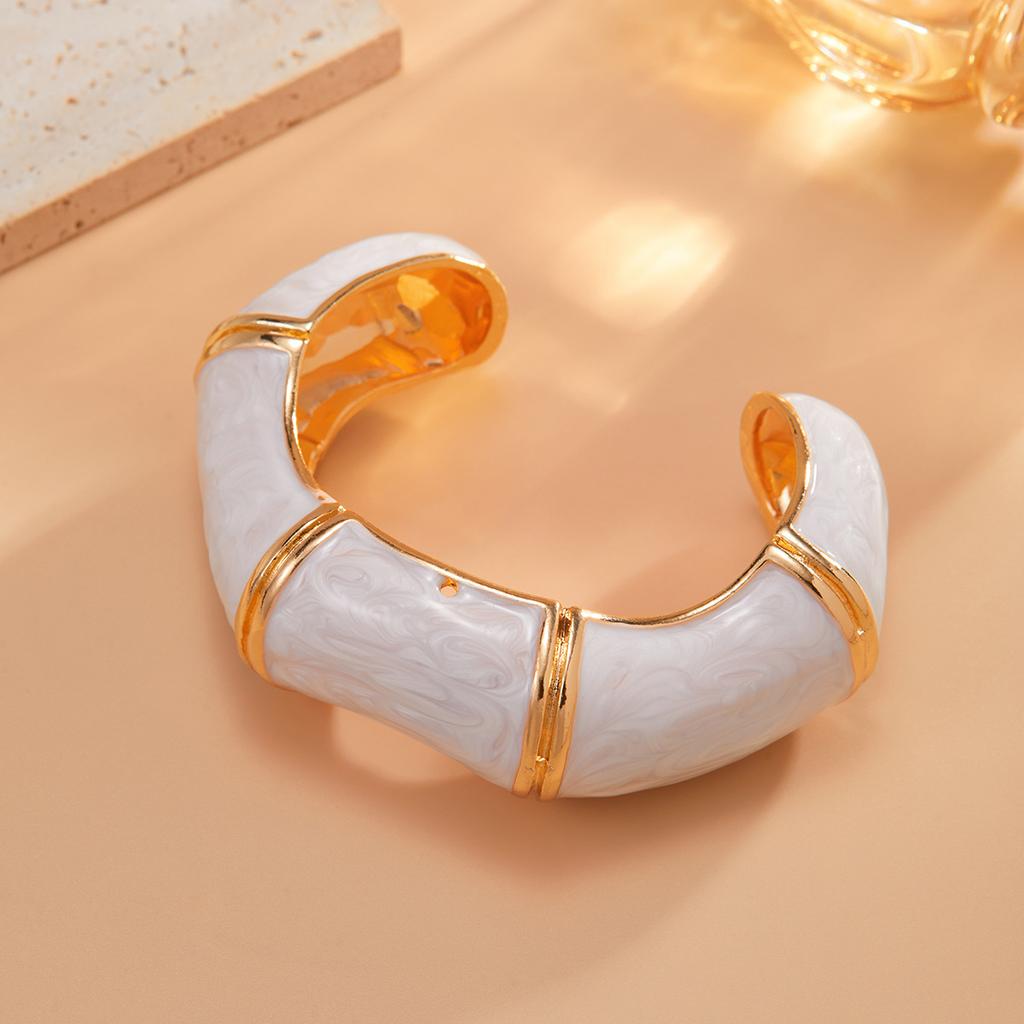 Brățări Bangles Groase Deschise Retro Email Picurând Ulei pentru Femei Punk Neregulate Rășină Acrilică Bambus Stivuite Brățări Manșetă Cuplu Geometrice Bijuterii de Mână