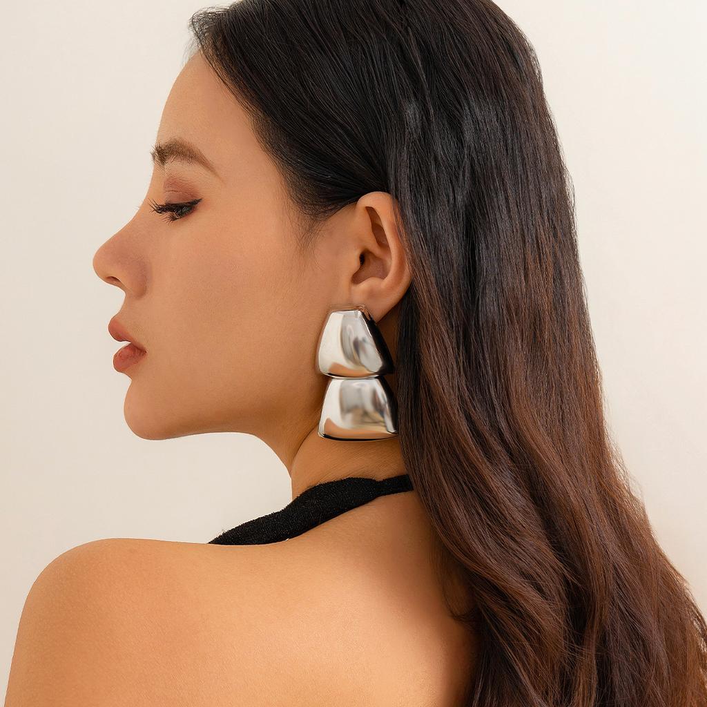 Fashion pleated metal smooth folding stud earrings women's retro versatile geometric earrings earrings