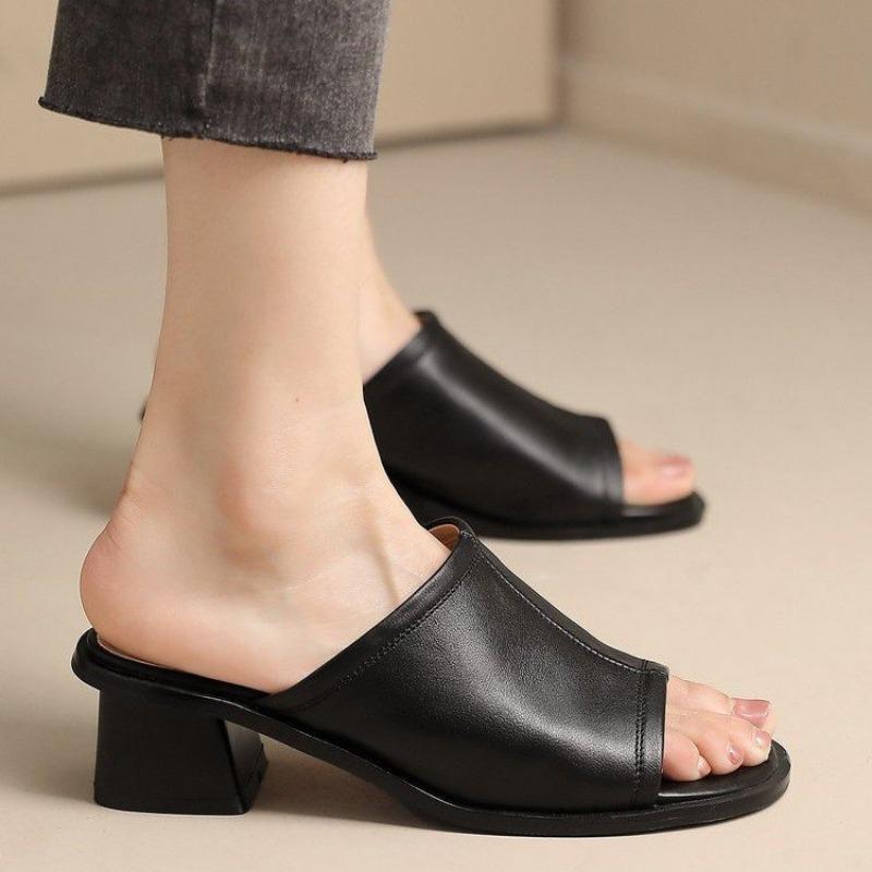 Fashion Hot Sale Summer Women Slippers Vintage Fashion Thick Heel Sandals Women's Open Toe Solid Color Comfortable Middle Heel Slides