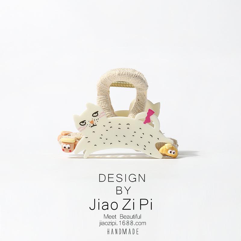 Sevimli Yavru Kedi & Köpekbalığı Saç Tokası: Basit Şekillendirme için Küçük, Çok Yönlü Tasarım