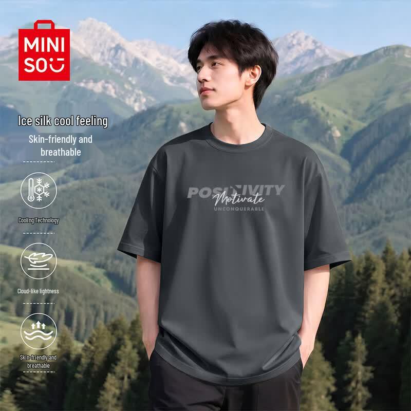 MINISO Men s Lightweight Breathable Athletic T-Shirt XL