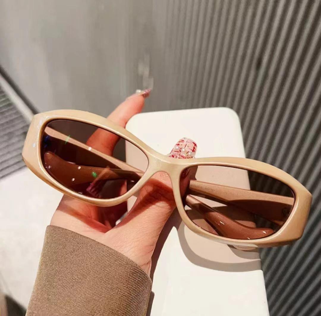 

Stylish Sunglasses Designer Future Technology Sense Wind Proof Men Sunglasses Driving Bicycling Woman Sunglass