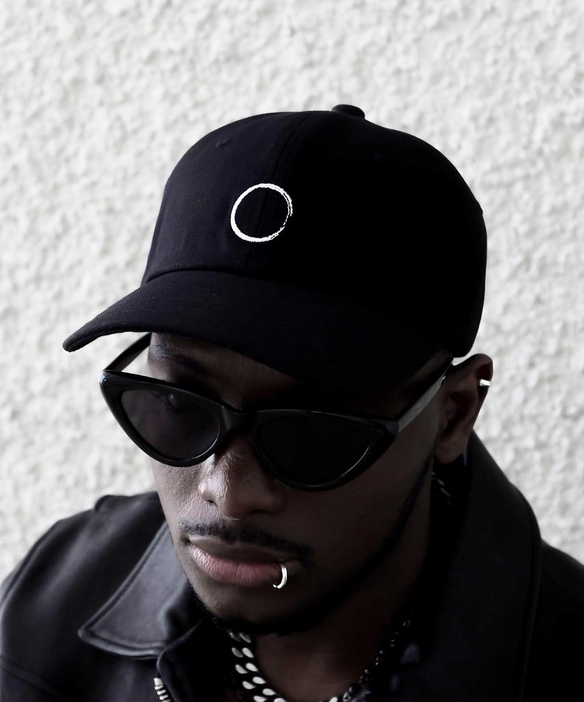 Beulleseudeubyulles Hyper Oversized Void Ball Cap _Black/Coated Black