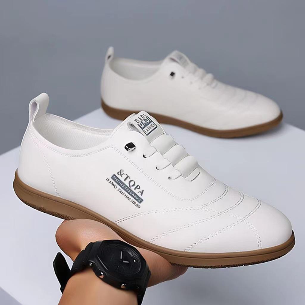 Men's Casual Leather Slip-On Shoes: Fashionable, Versatile, Soft Sole, Breathable, British Style for Business and Commuting.