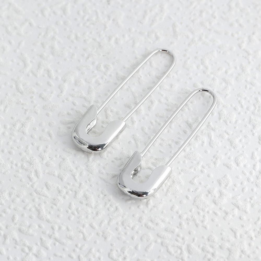 Stilvolle Steckohrringe Geometrisches Design Mehrfarbige Legierung Modeaccessoire