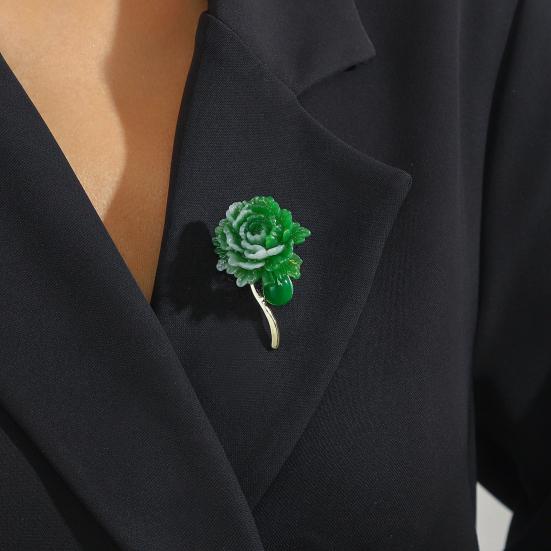 Brooch Pin Green Peony Resin Rust-Proof Brooch Realistic Appearance Suit Lapel Dress Badge Jewelry Accessory