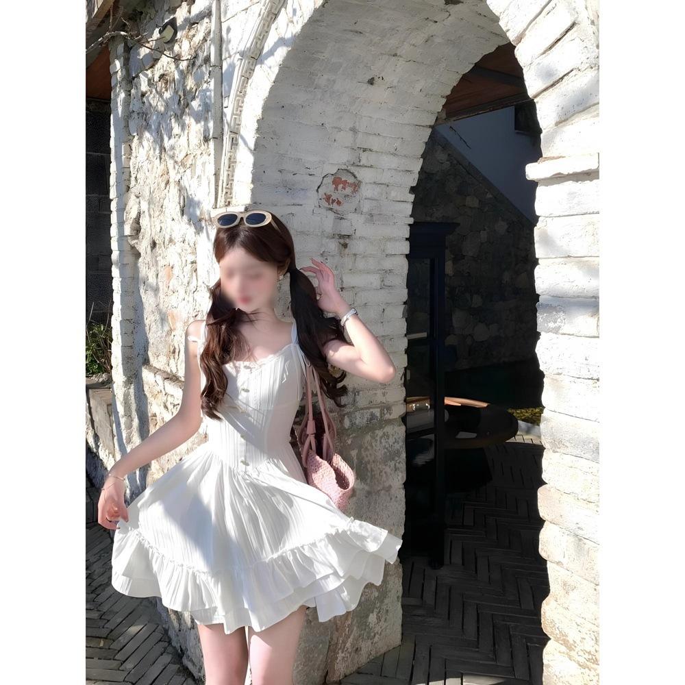 Women's Summer Casual Waist Skirt, New Spring Wear, Small White Suspender Dress