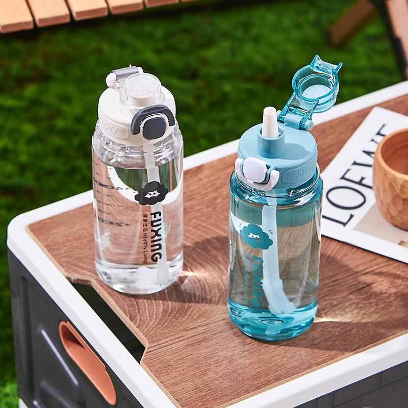 Outdoor Sports Water Bottle With Large Capacity And Reusable Pc Material For Fitness And Travel