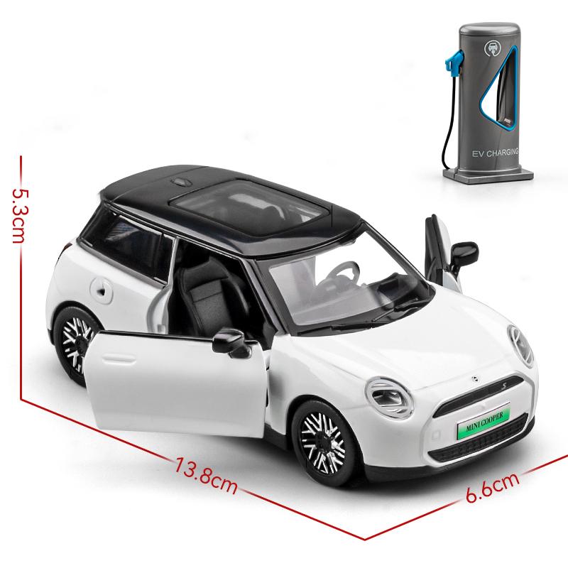 1:28 BMW Mini Cooper Electric 2024 Alloy Model Car Toy Diecasts Metal Casting Sound and Light Car Toys For Children Vehicle