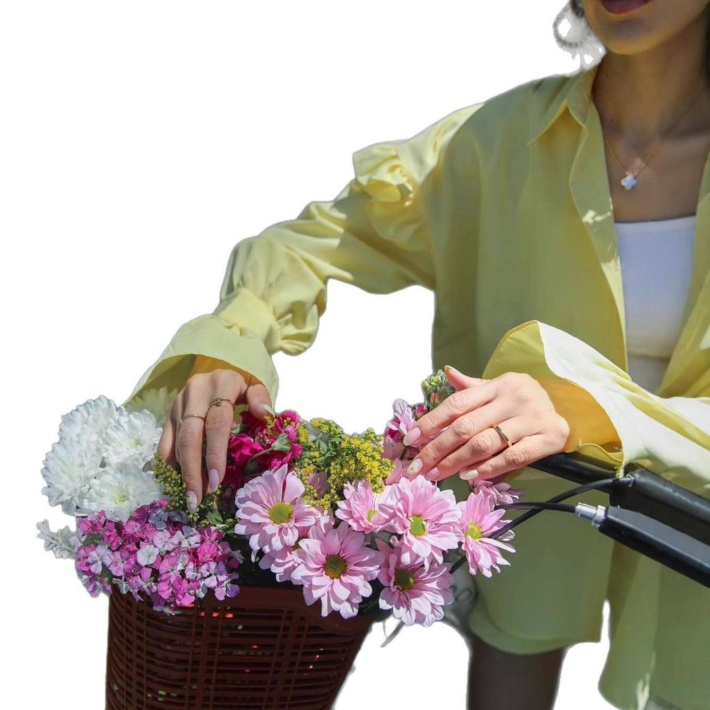 2025 Summer Cute Fresh Cardigan and Casual Shorts Set for Women