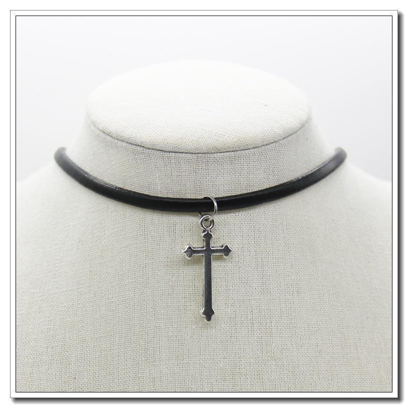 

New Accessories Fashion Short Choker Leather Neck Double Layer Stacked Necklace Women s Collarbone Neck Chain Collar