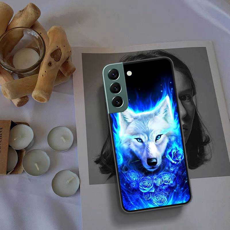 Snow White Blue Eyes Wolf Phone For Samsung Galaxy S20 FE S21 Plus S22 S23 S24 Ultra Case S10 S10E S9 S8 S7 Edge Cover Silicone