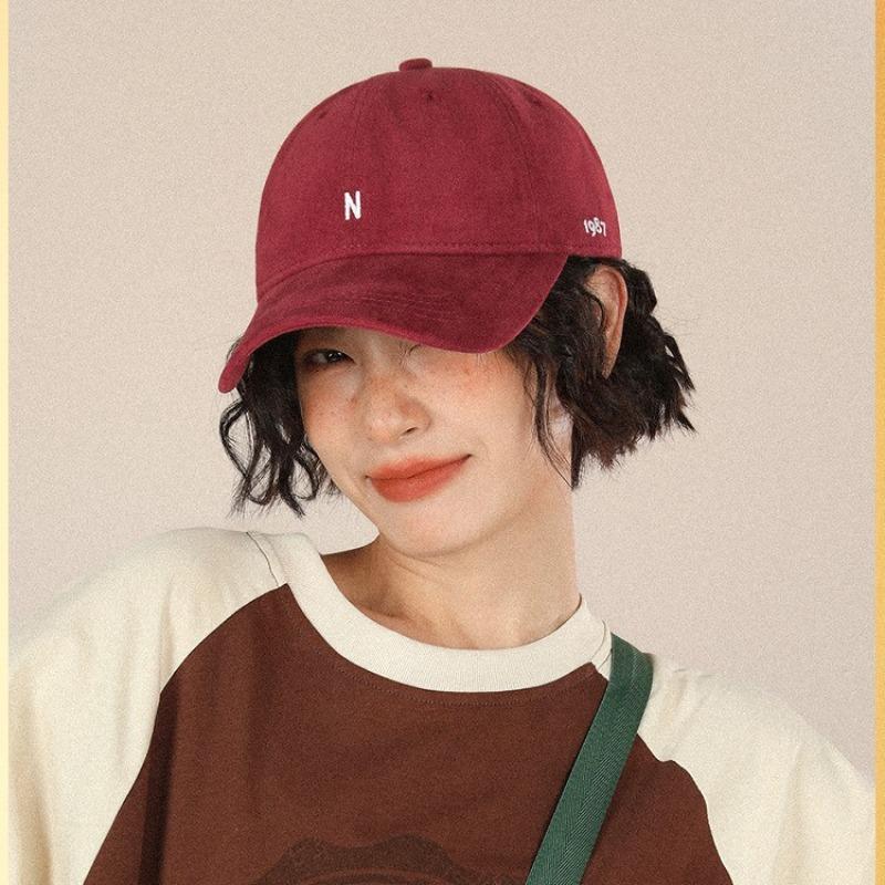 N-letter Embroidered Duckbill Cap for Sun Protection and Small Face, Versatile Soft Top Baseball Cap for Men and Women