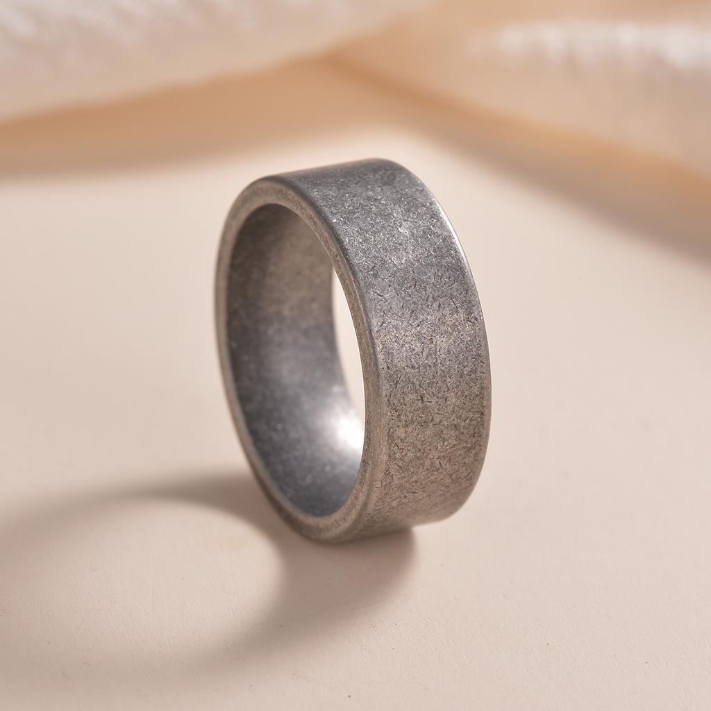 1pc Classic Men's Simple 8mm Dilapidated Ring, Vintage Titanium Steel Ring
