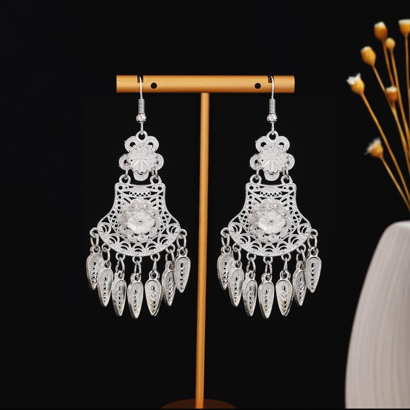 New Miao Long Tassel Minority Earrings, Light Luxury Miao Silver Exaggerated Fashion Temperament Earrings