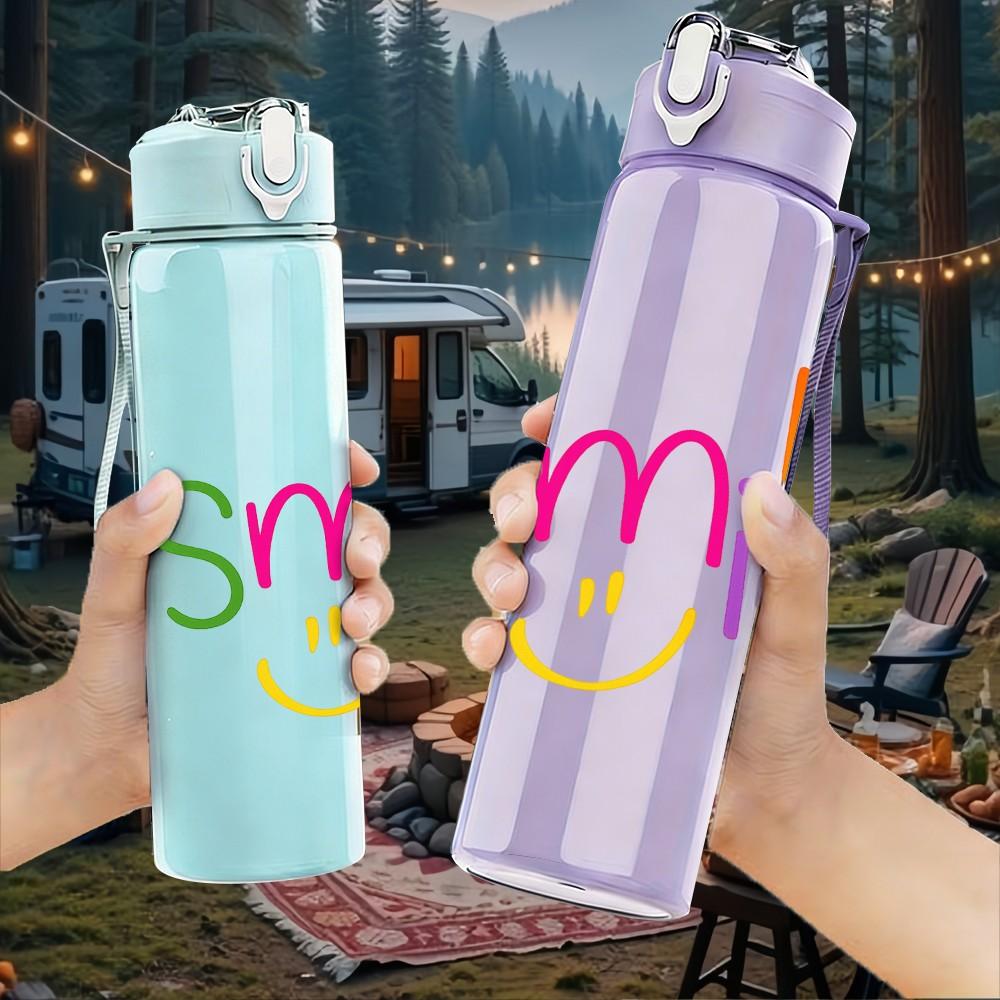 1PC Multicolor Smile Text Art Print 750ml Color Plastic Sports Water Bottle Leakproof Flip Straw Lid Suitable for Sports Office Home Use