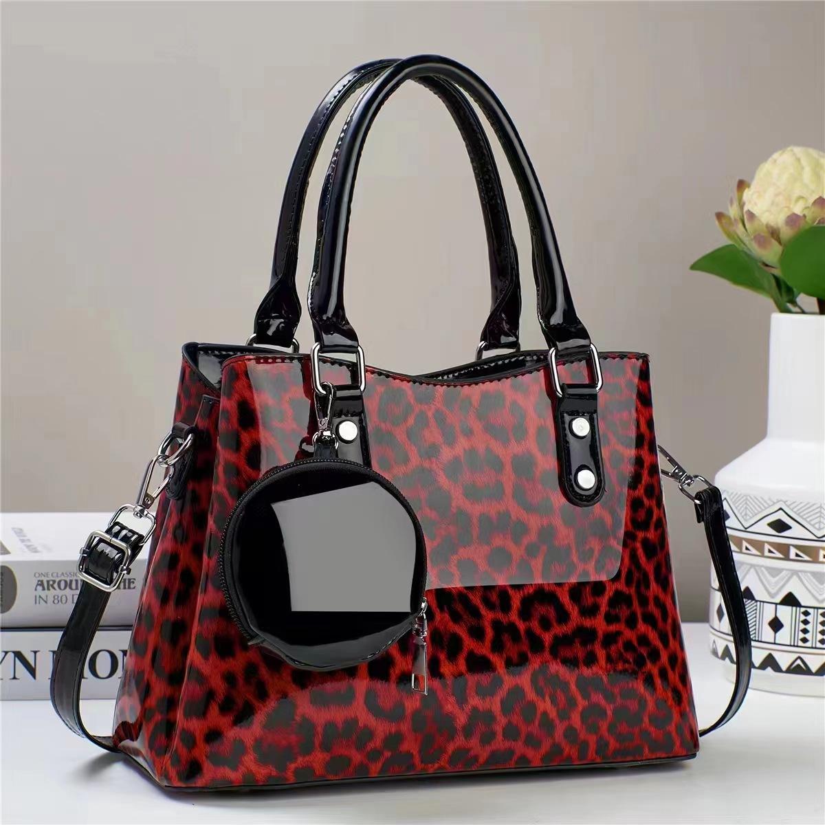 

Сумка All-in-one женская новая ретро-сумка с леопардовым принтом Niche All-in-one одно плечо косая сумка-трансформер текстура иностранный стиль принцесса сумка .