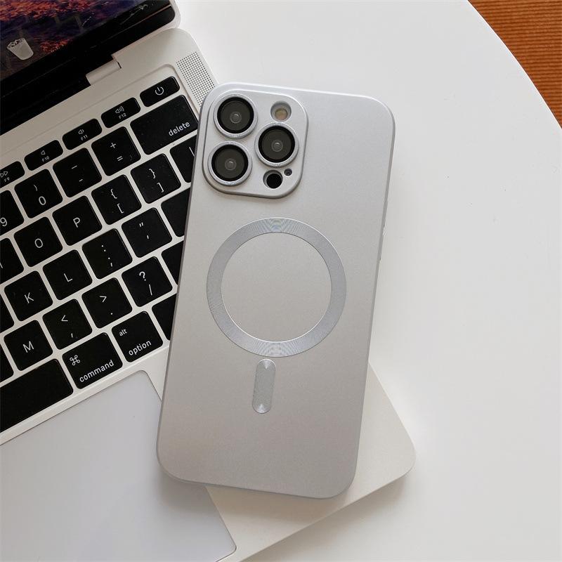 Magnetic suction applies to Apple 15 mobile phone case all-inclusive metallic paint iPhone14ProMax lens film protective case 16.
