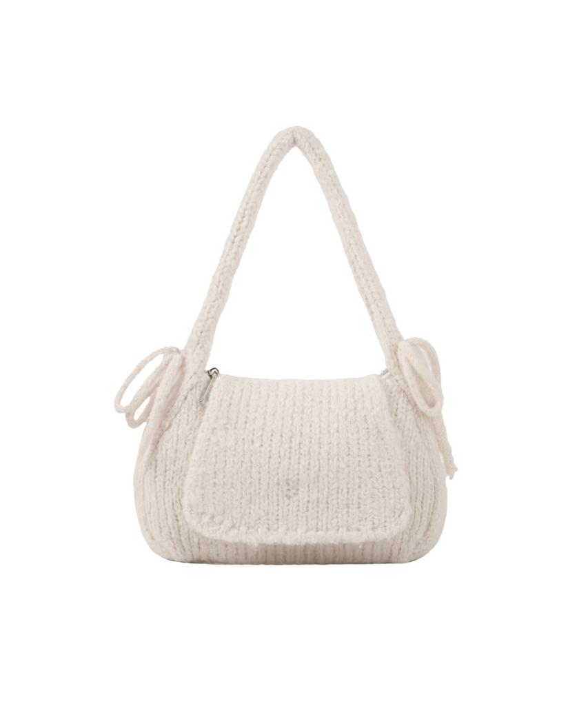 Leathery Ribbon Angora Knit Shoulder Bag [Black]
