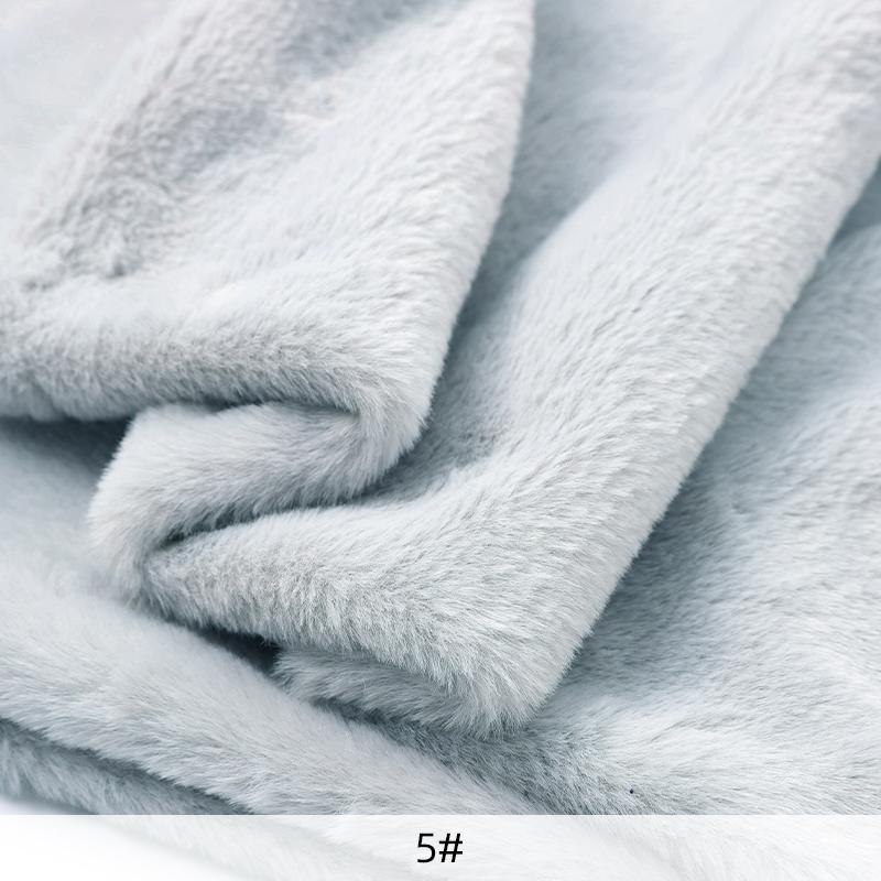 50x50cm/1m 8mm Faux Fur Fabric Soft Short Plush Fabric for Sewing DIY Doll Warm Scarf Needlework Background Display Cloth