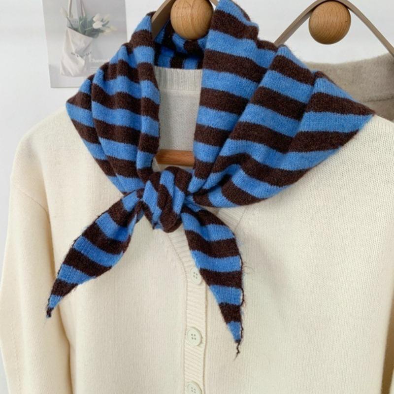 

Вязаный треугольный шарф для женщин, эстетичный платок-шаль в стиле Y2K, уютная грелка для шеи, универсальная повязка на голову для уличной одежды, модные аксессуары для осени и зимы синий