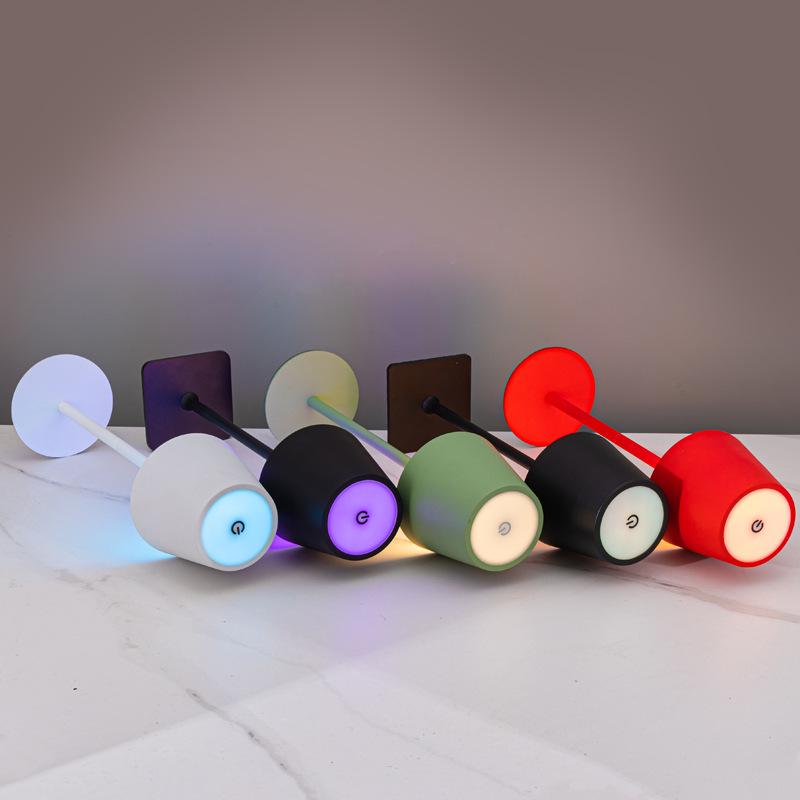 Elegant Touch-Control Table Lamp: Creative Decoration for Hotels, Restaurants, Bars - Patent Design