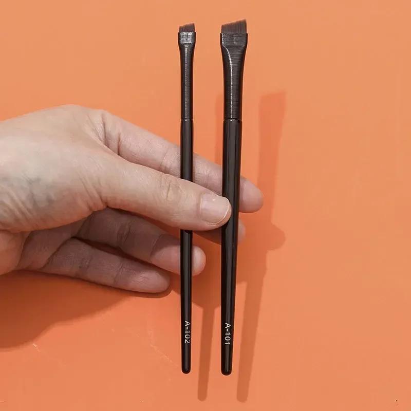 Professional Small Angled High Quality Eyebrow Eyeliner Makeup Tools